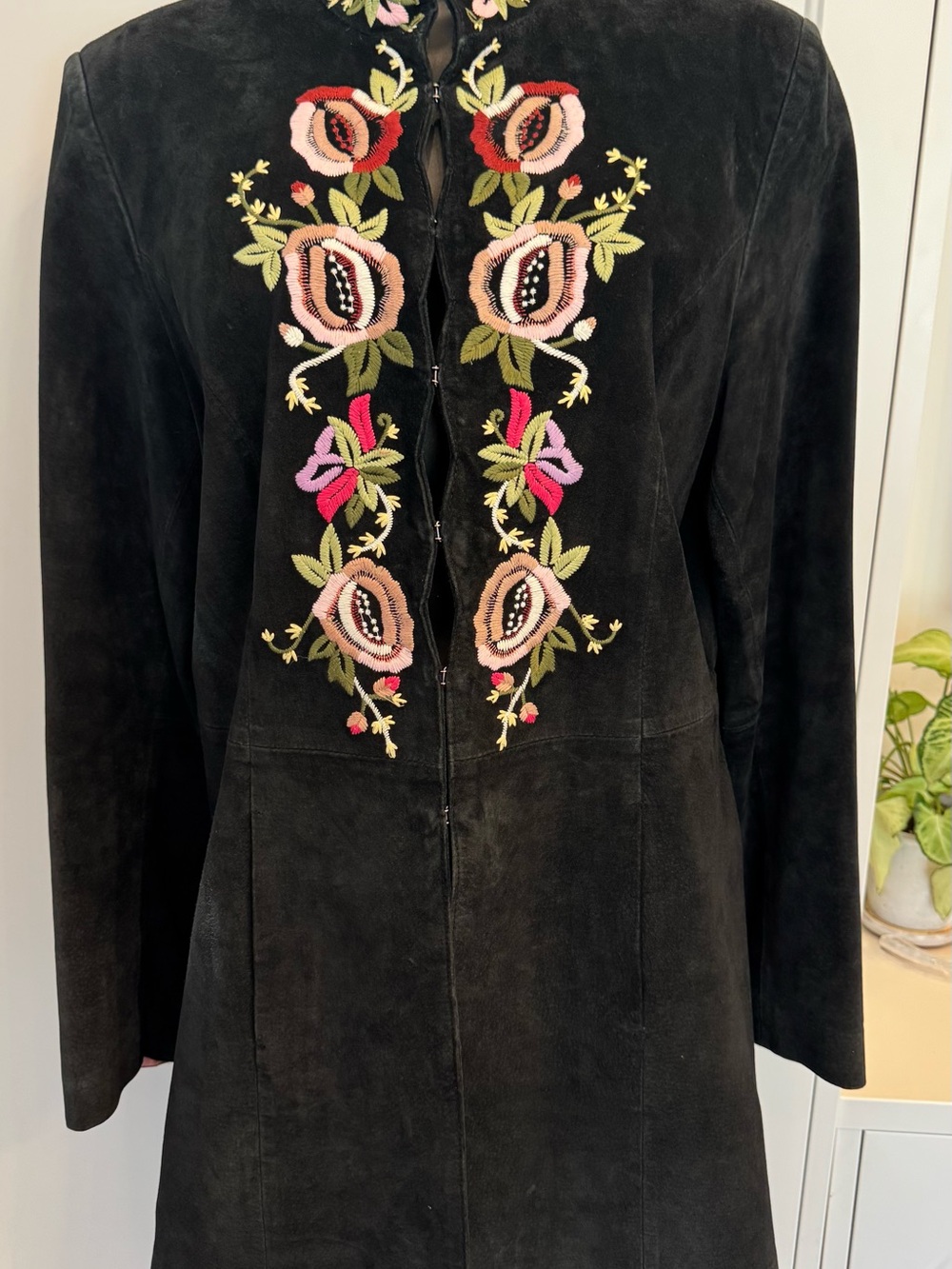 Margaret Godfrey 14 Black Suede Leather Embroidered Floral Long Jacket Coat